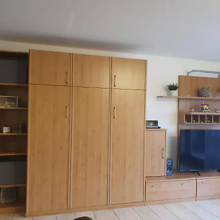 Ferienwohnung Puustpaus شقة